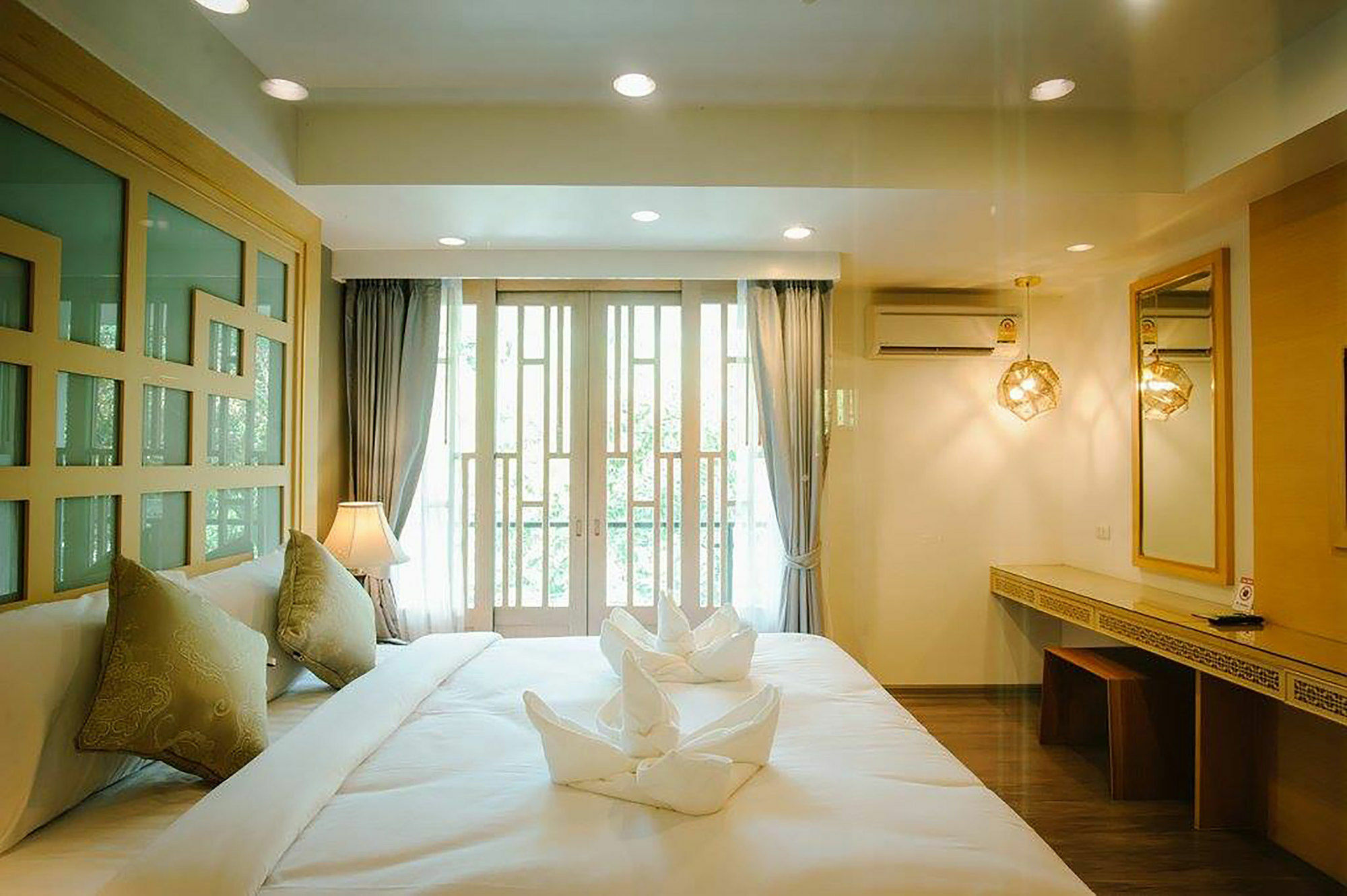 Moon Dragon Hotel Chiang Mai Ngoại thất bức ảnh